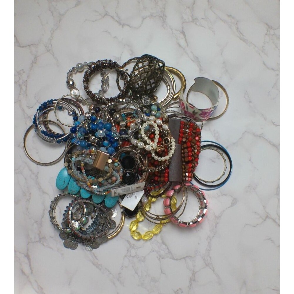 Vintage To Now Mixed Lot Bracelets Beaded Stretch Cuff Bangel Charm Wearable